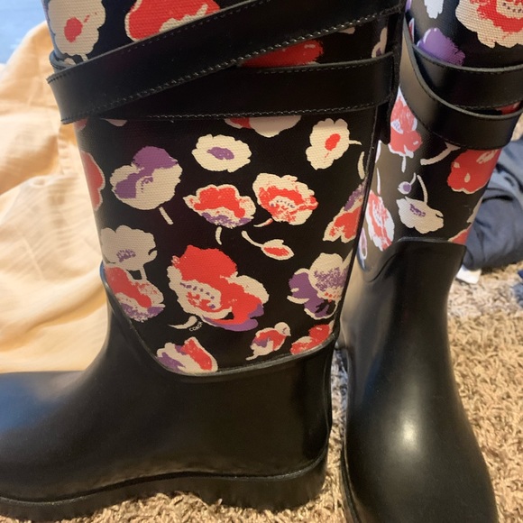 Coach rubber rain boots size 7 only worn once